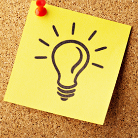 Um desenho de luzes no papel de anotações